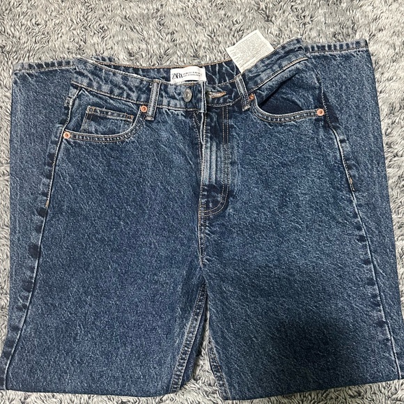 ZARA Mom fit jeans - Picture 4 of 5